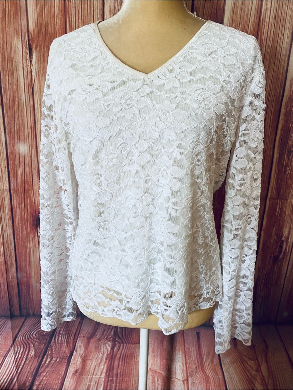 Women’s Large Blouse BIYAYCDA Ivory Long Sleeves Floral Lace Lined V Neck Soft